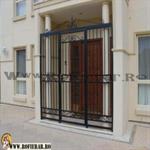 Grilaj metalic usa pret (8)
